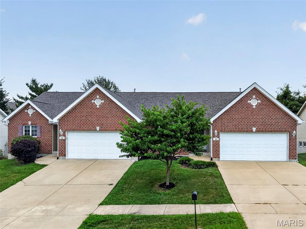 384-386 Shadow Pines Drive — photo
