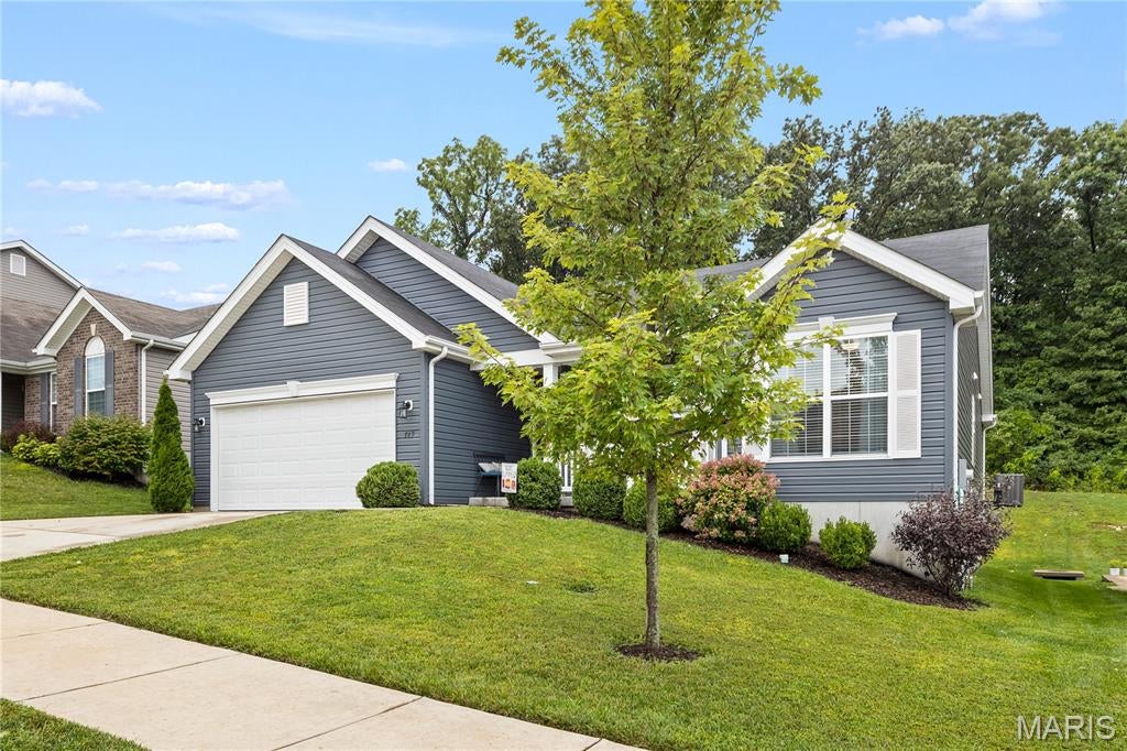 749 Winding Bluffs Drive — photo