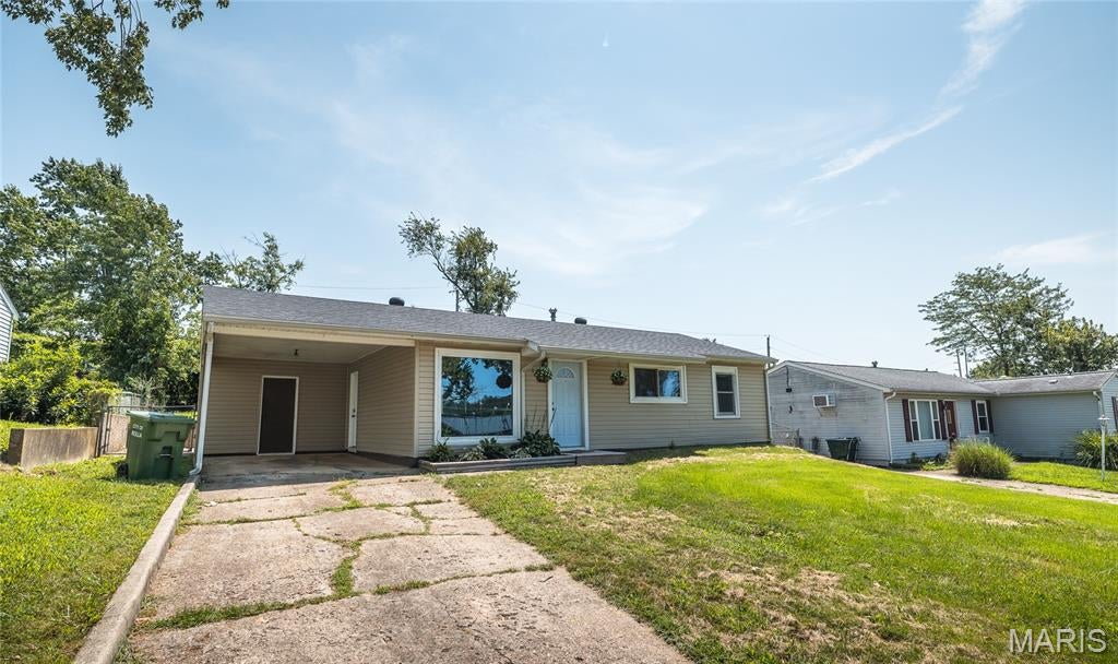 3 Elmwood Drive — photo