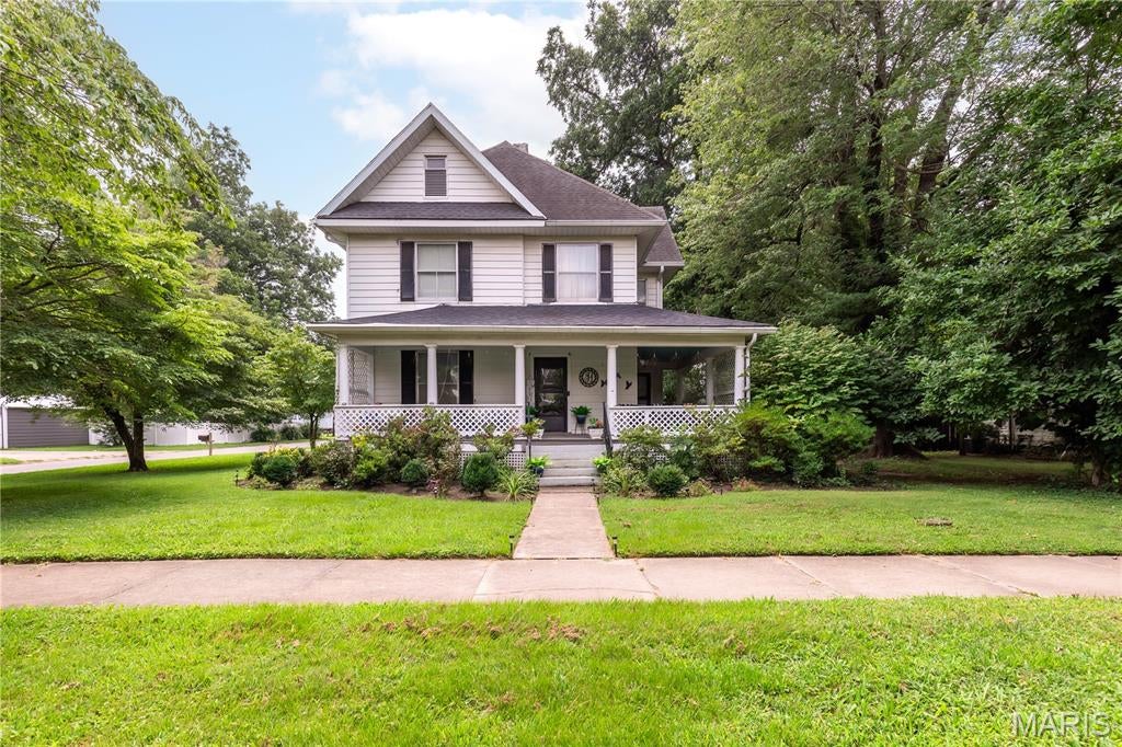 409 E Cypress Street — photo