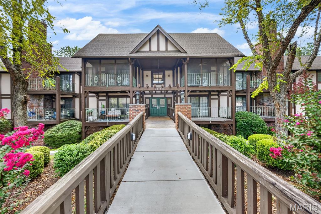 1440 Heritage Landing 201 — photo
