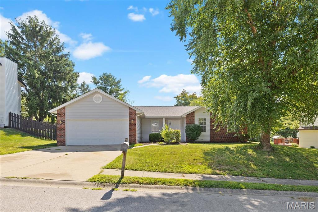 1406 Blackberry Lane — photo