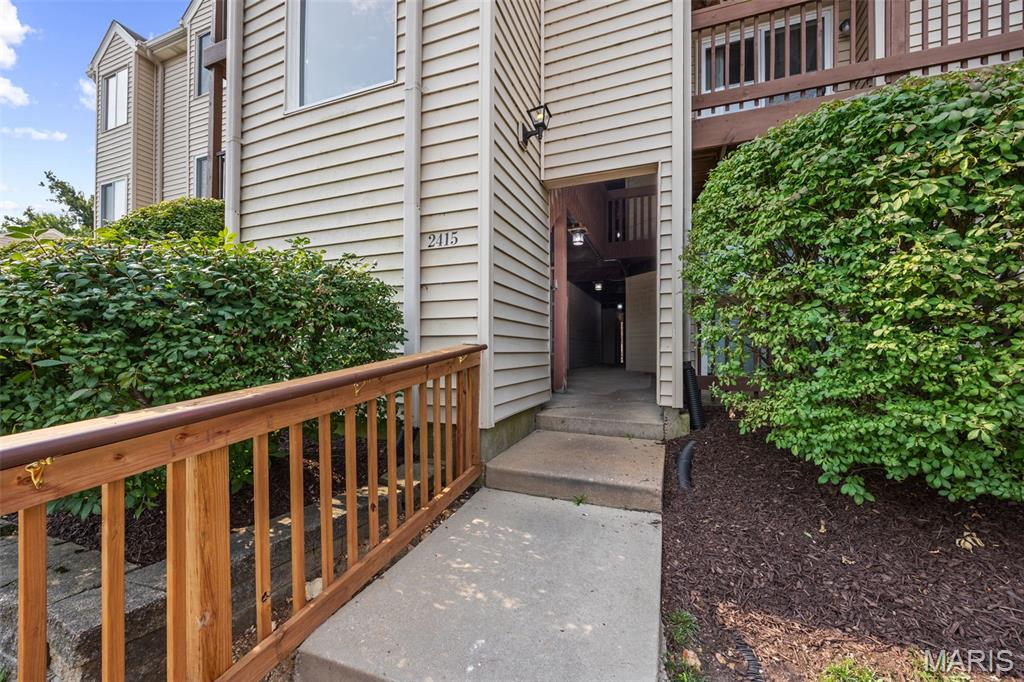 2419 Sandalwood Creek Court F — photo