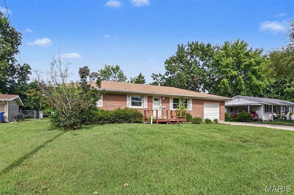 513 Kent Drive — photo