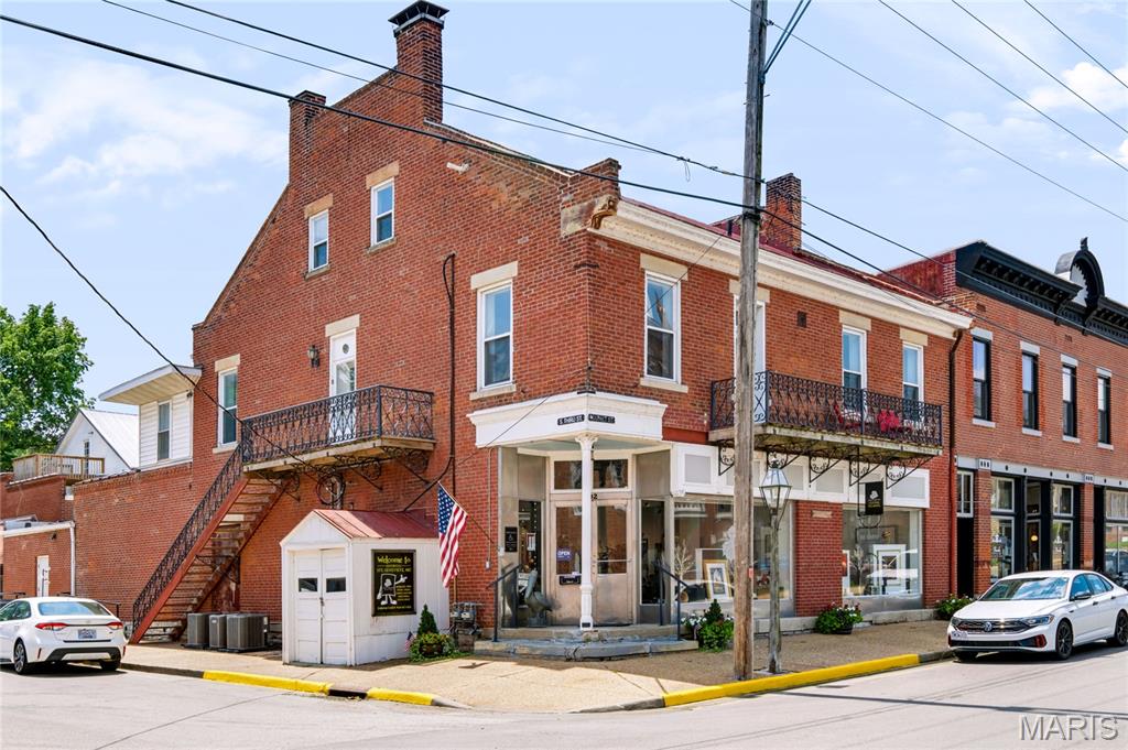 302 Market Street — photo