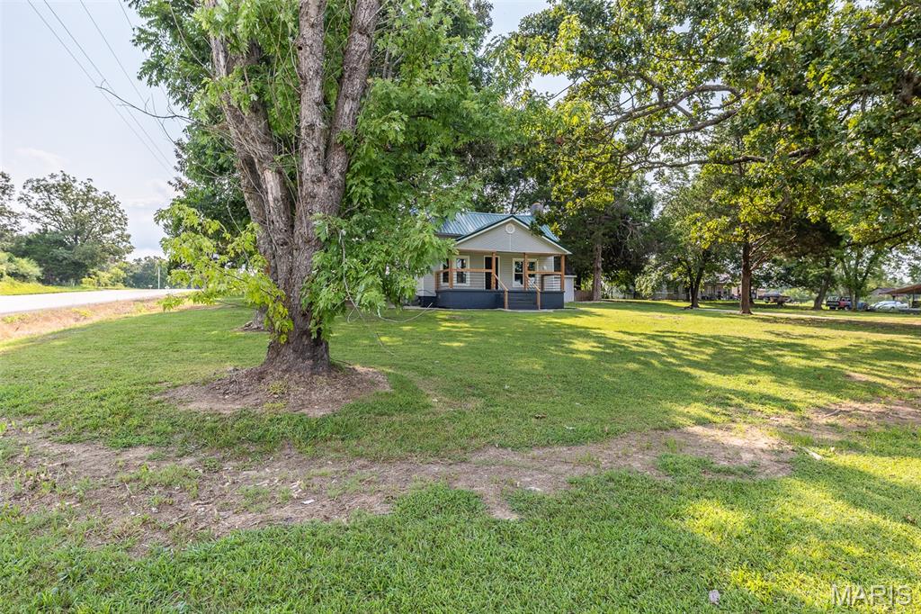 Home in Naylor, MO 63953 — photo 2