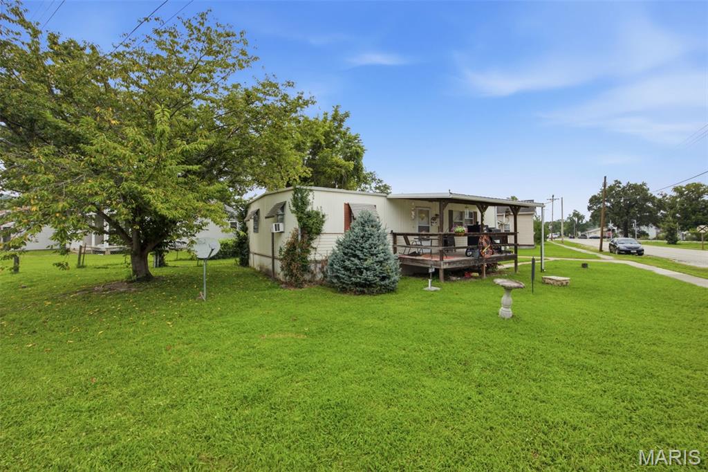 Home in Pacific, MO 63069 — photo 3