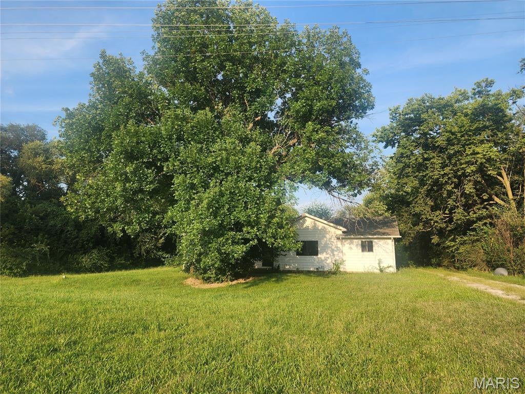 1672 Hillsboro Road — photo