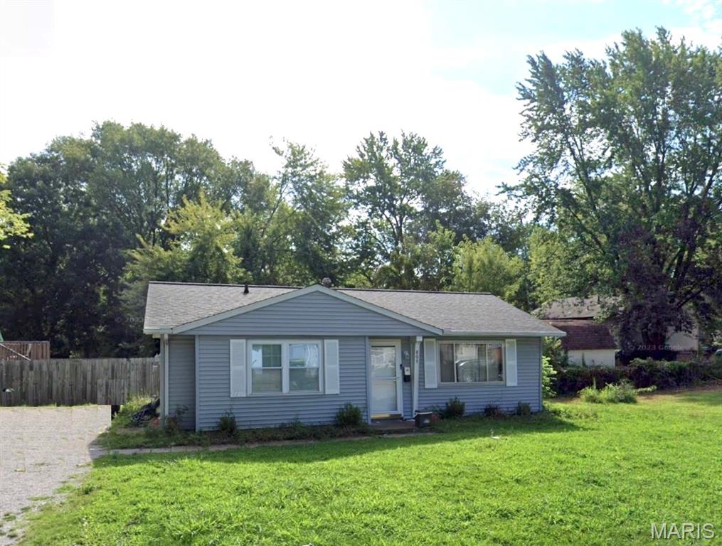 805 Juniper Drive — photo
