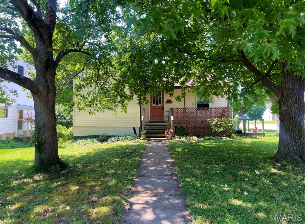 1609 N Cedar Street — photo