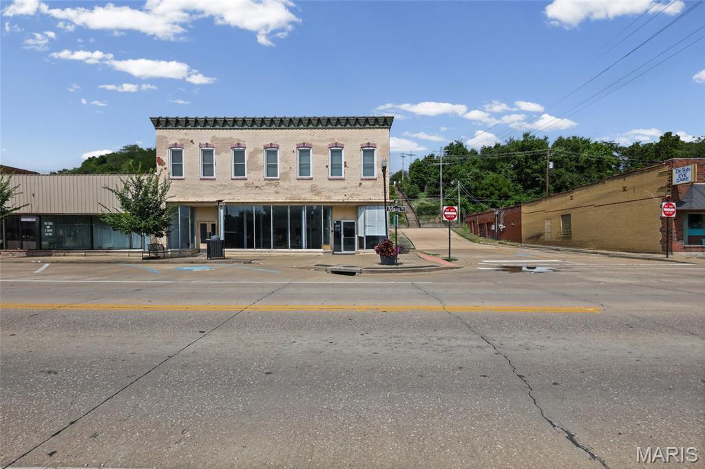 200 S Main Street — photo