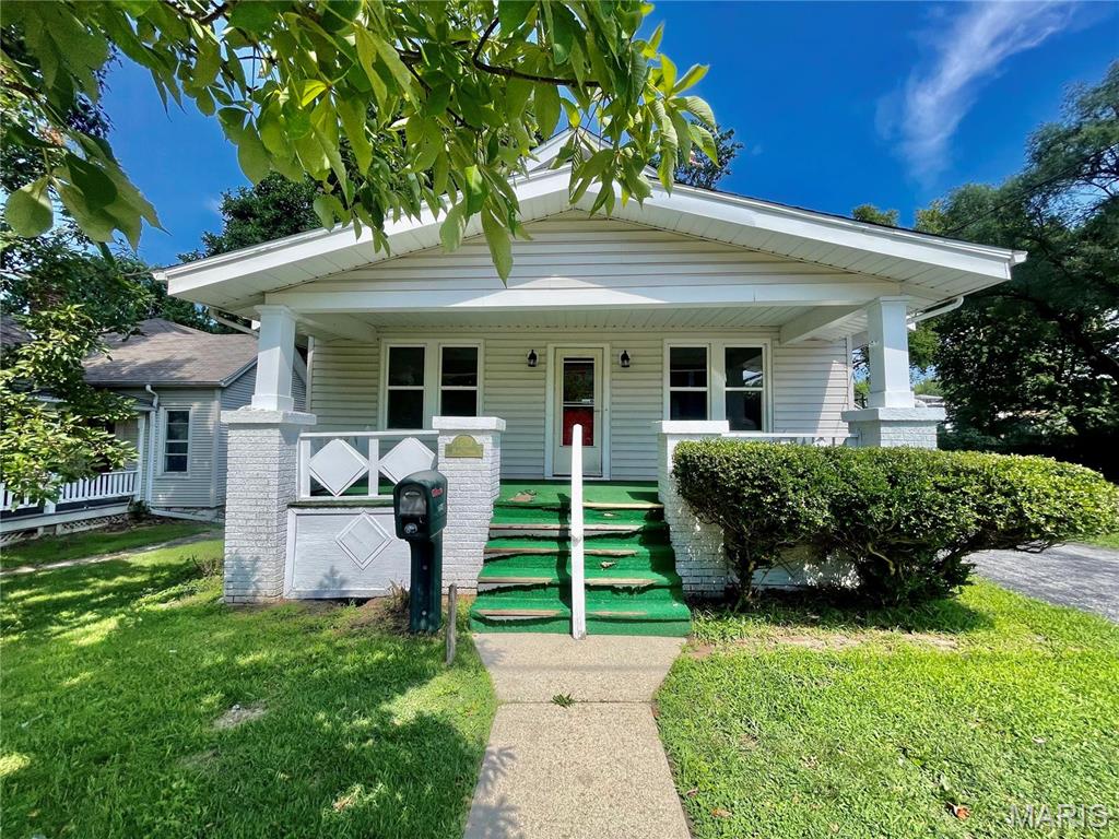 1623 Main Street — photo