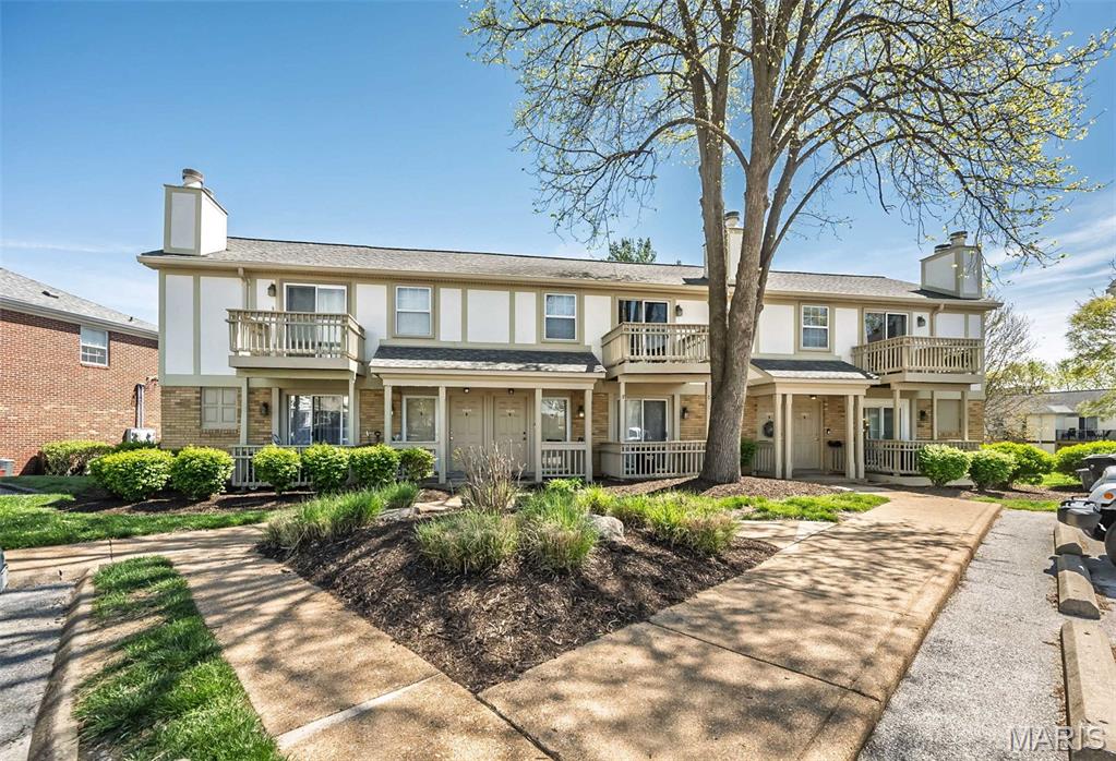 1450 Bluebird Terrace — photo