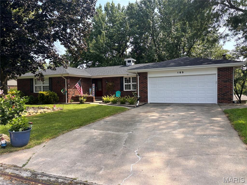 185 Lake Apollo Drive — photo