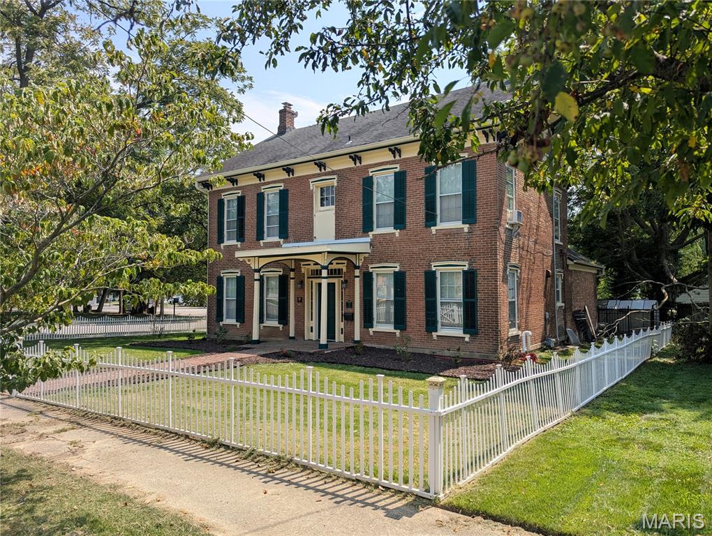 322 E Main Street — photo