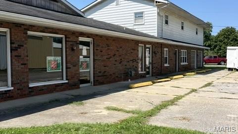 204 S Commercial Street — photo