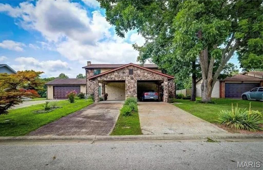 307 Britanna Drive — photo