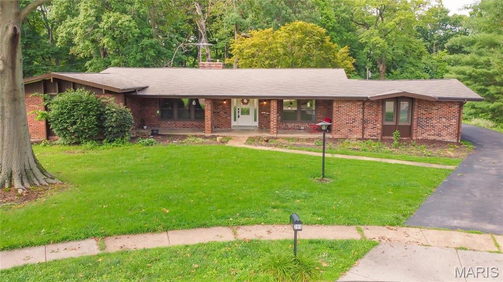 395 Statesman Court — photo