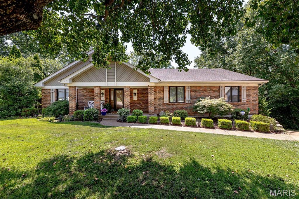 3008 Oakvilla Manor Court — photo