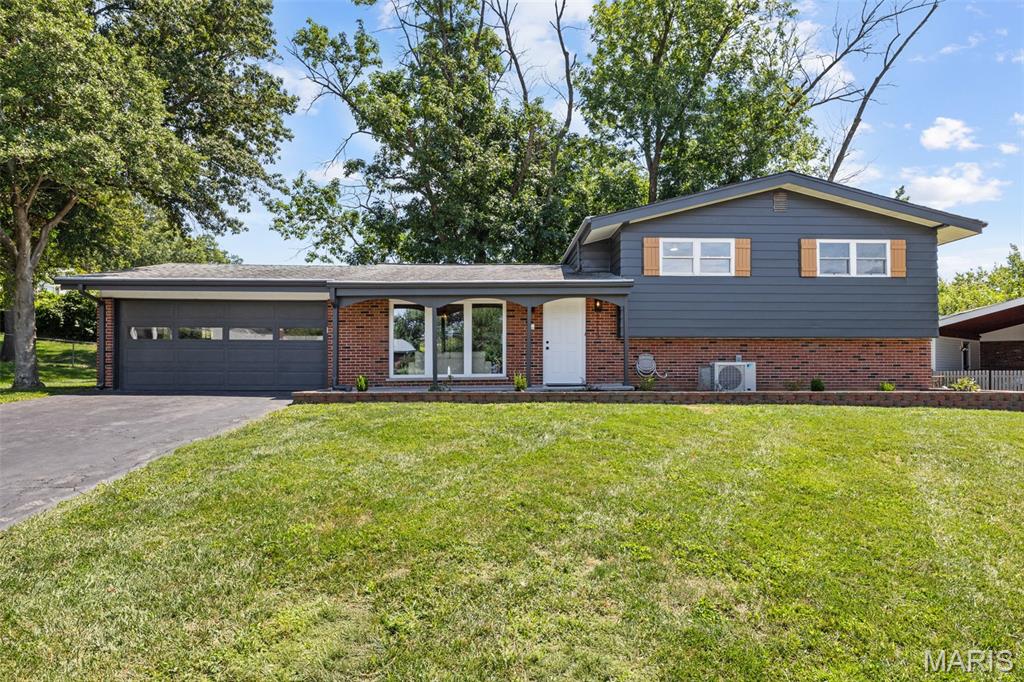 1112 Trieste Drive — photo