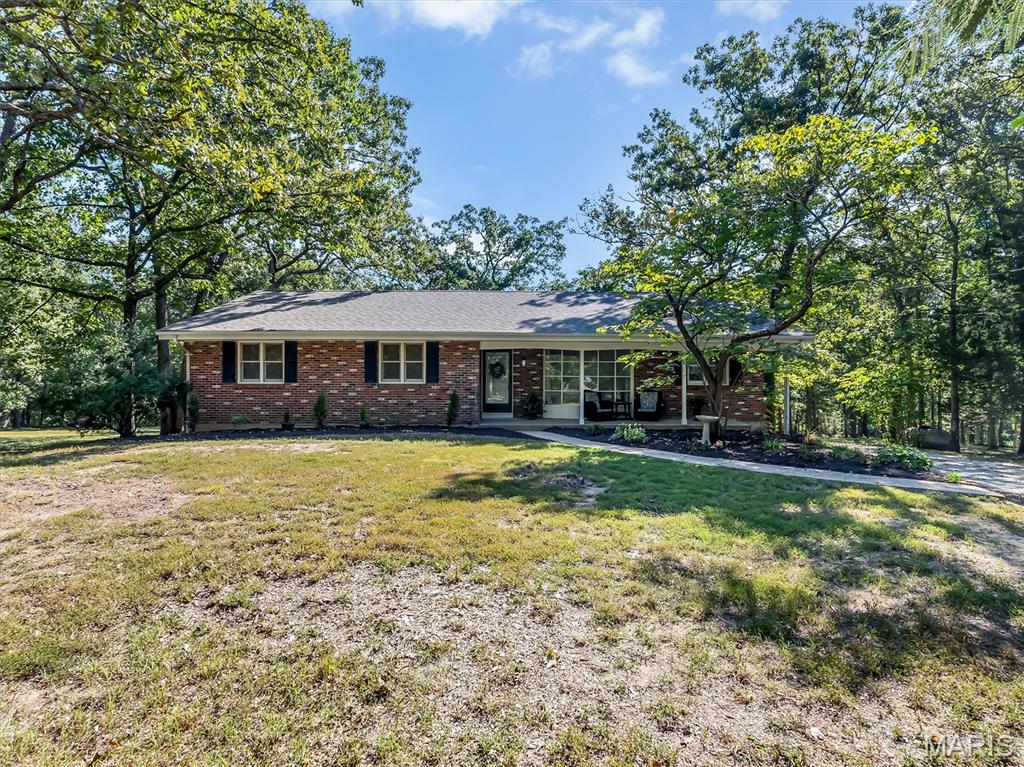 11 Edith Drive, Bourbon, MO 65441 — photo 2