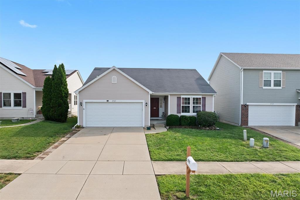 2705 Commons Parkway — photo