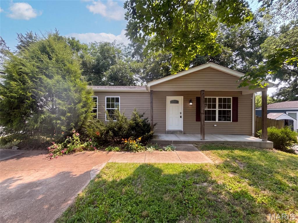 82 Cedar Ridge Drive — photo