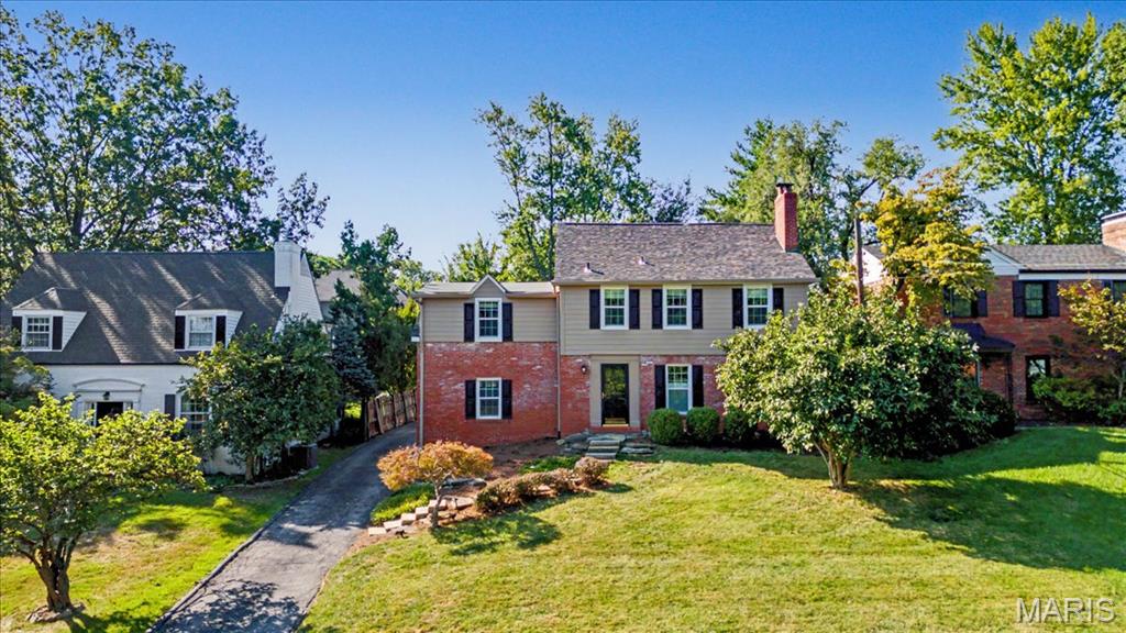 12 Beverly Drive — photo