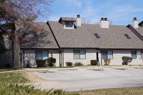 826 White Oak Drive 6 — photo