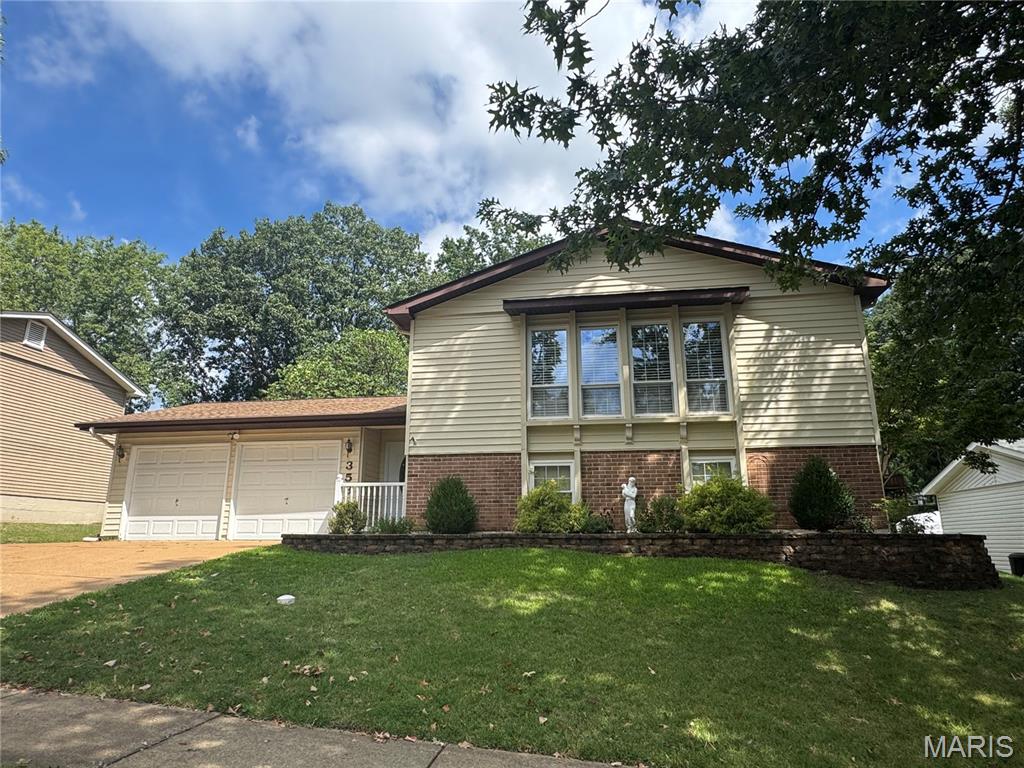 353 Bellestri Drive — photo