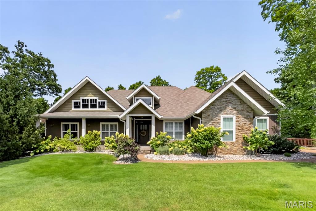 17 Little Lake Court — photo