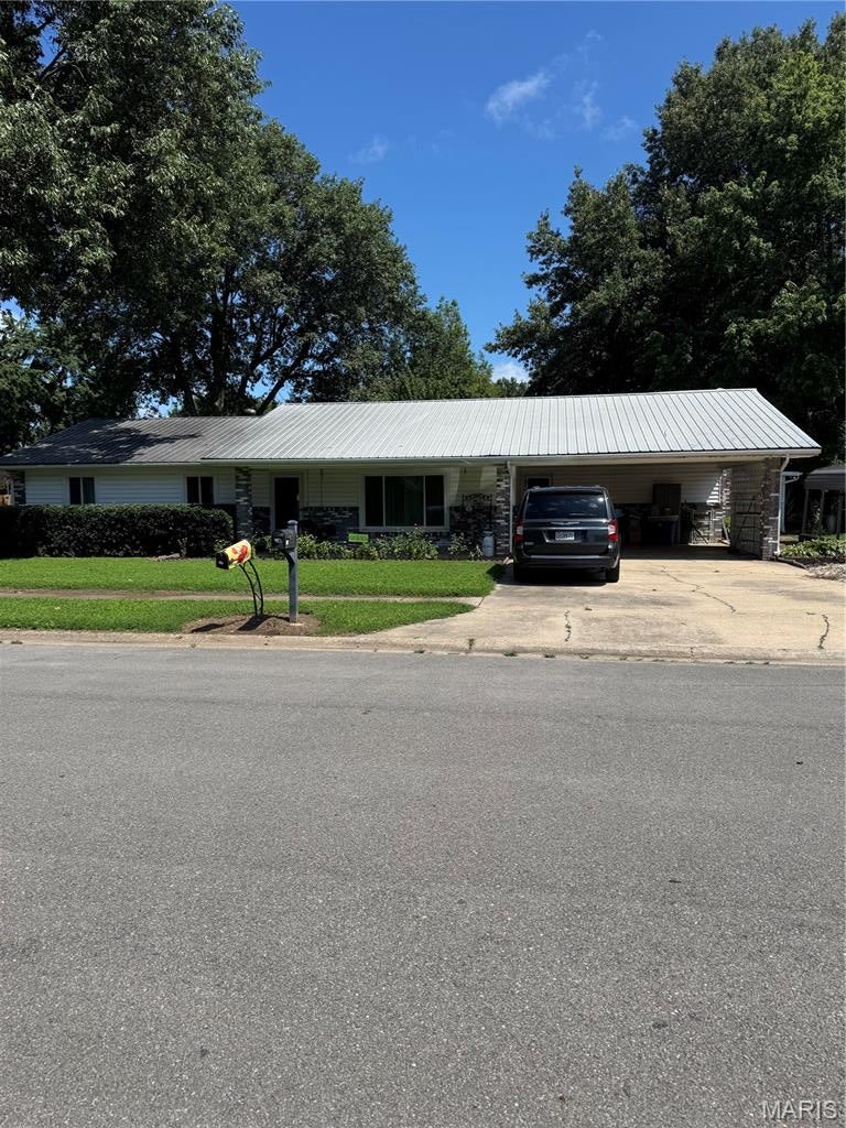 545 Saint Paul Drive — photo