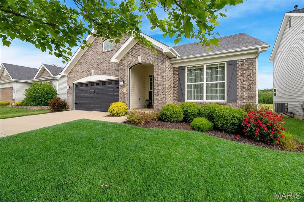 529 Winding Bluffs Drive — photo