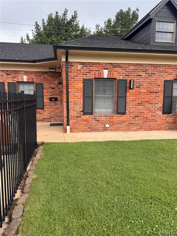 1001 Hauck Drive 1003 — photo