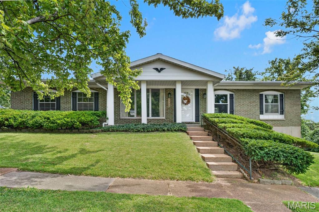3434 Laura Lane — photo
