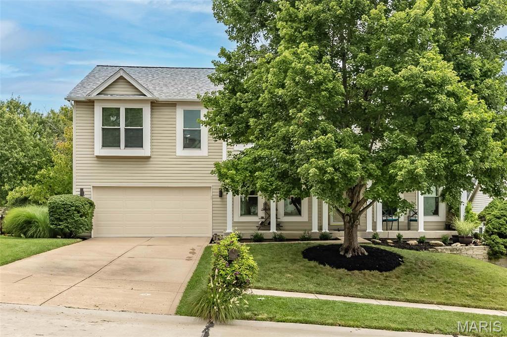 204 Hillsboro Court — photo