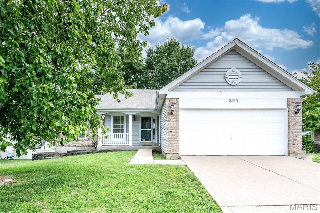 820 Fall Crown Lane — photo