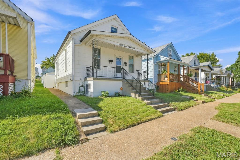 5335 Alfred Avenue — photo