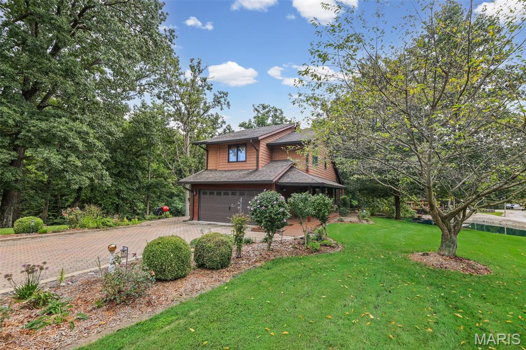 2409 Winter Lane — photo