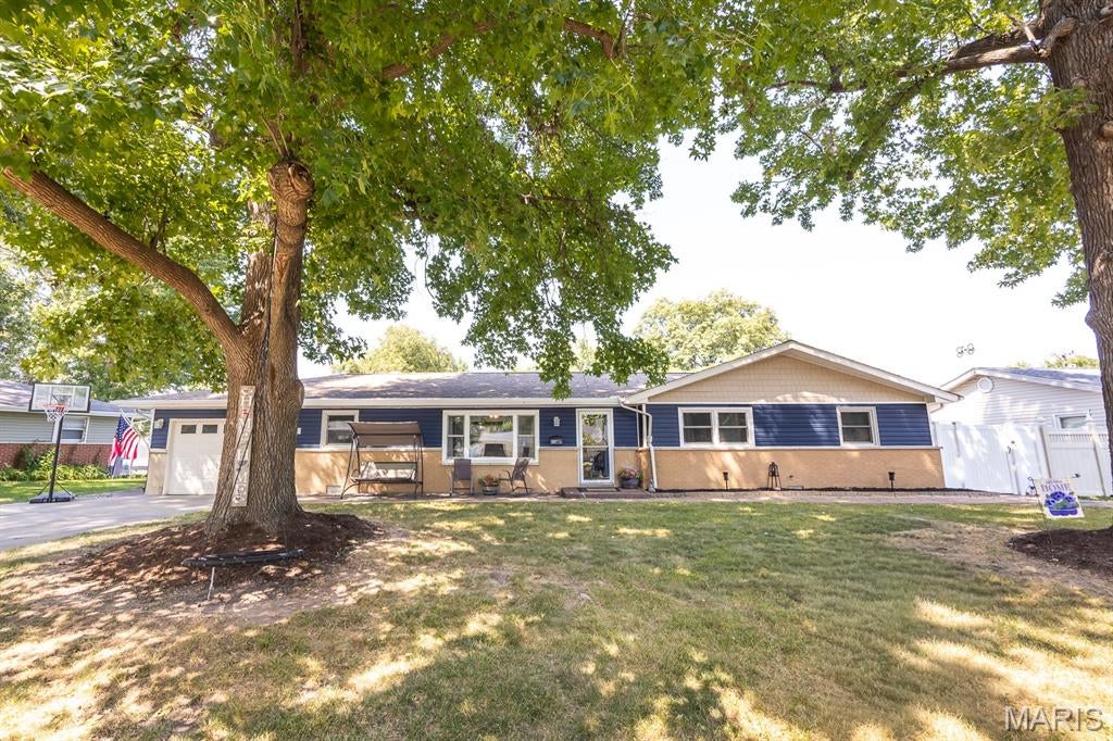 409 Bel Air Drive — photo
