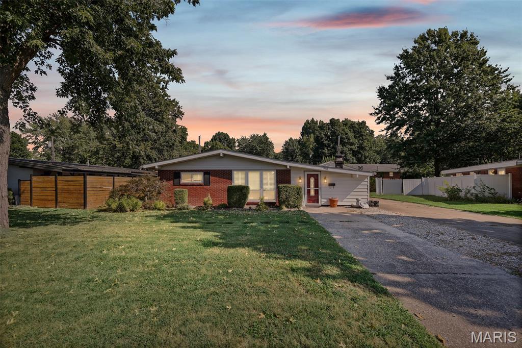 803 Amherst Drive — photo