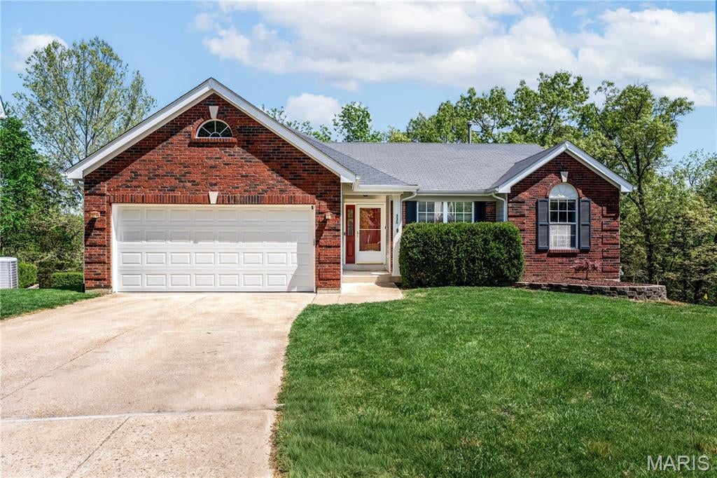 330 Woodlawn Terrace Court — photo