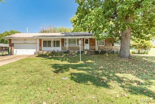 19 Forest Home Court — photo