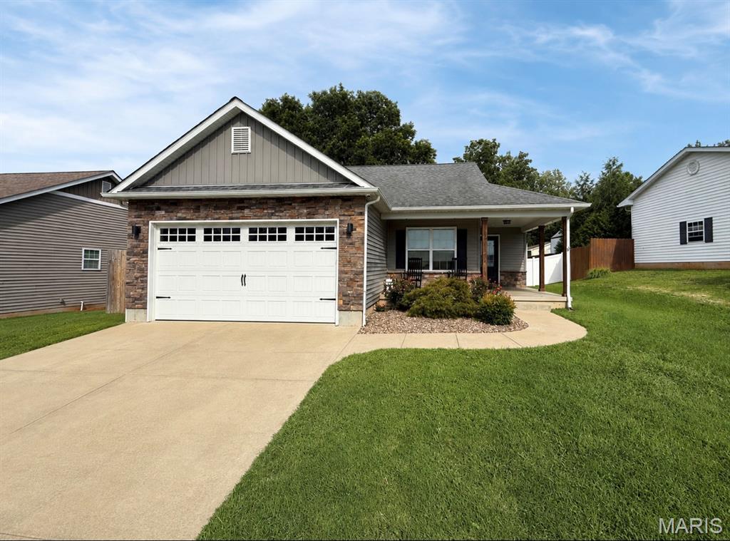 304 Kinley Drive — photo