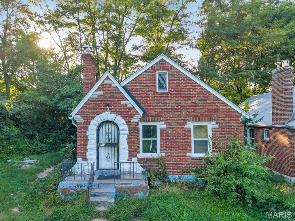 4207 Colonial Avenue — photo