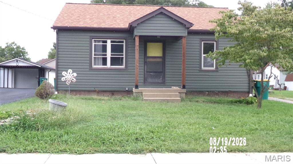 221 E Laurel Street — photo