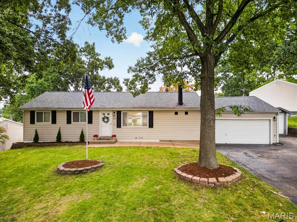 101 E Donaldson Drive — photo