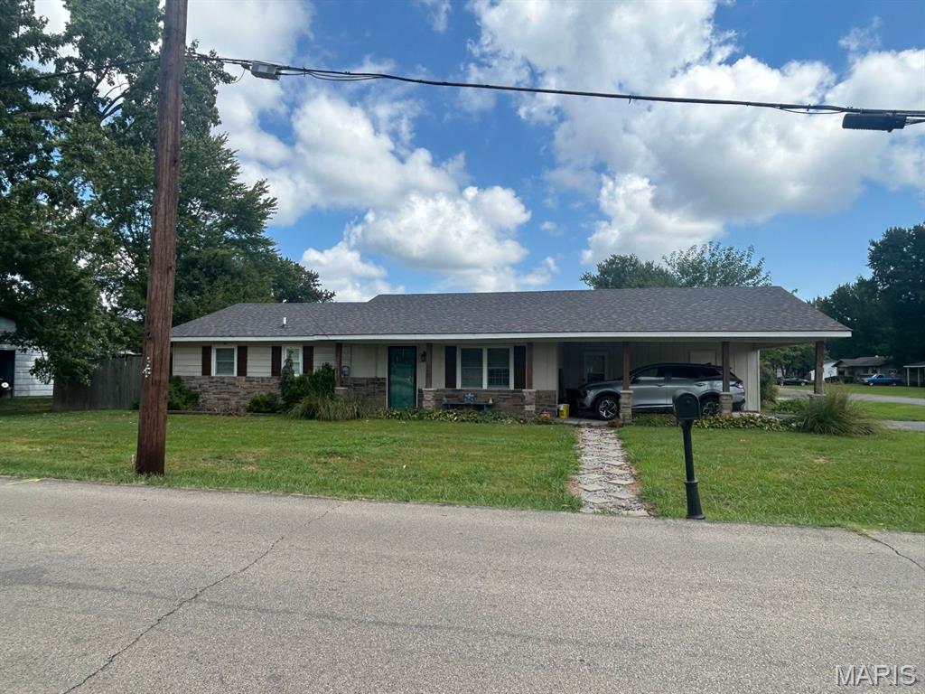 700 N Two Mile Road — photo