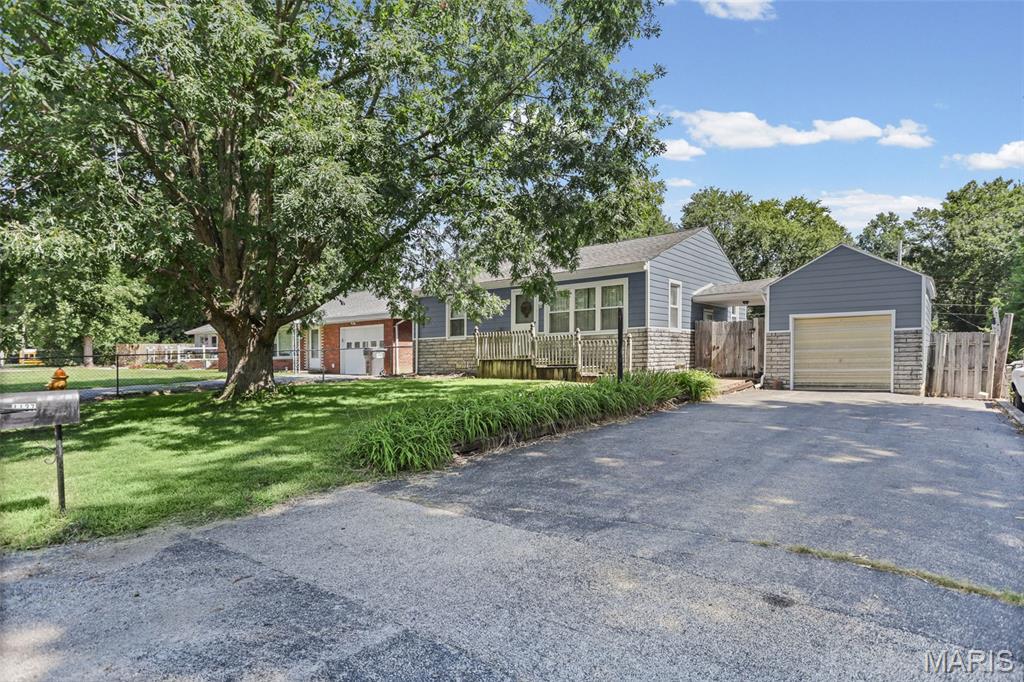 1137 Pine Drive — photo