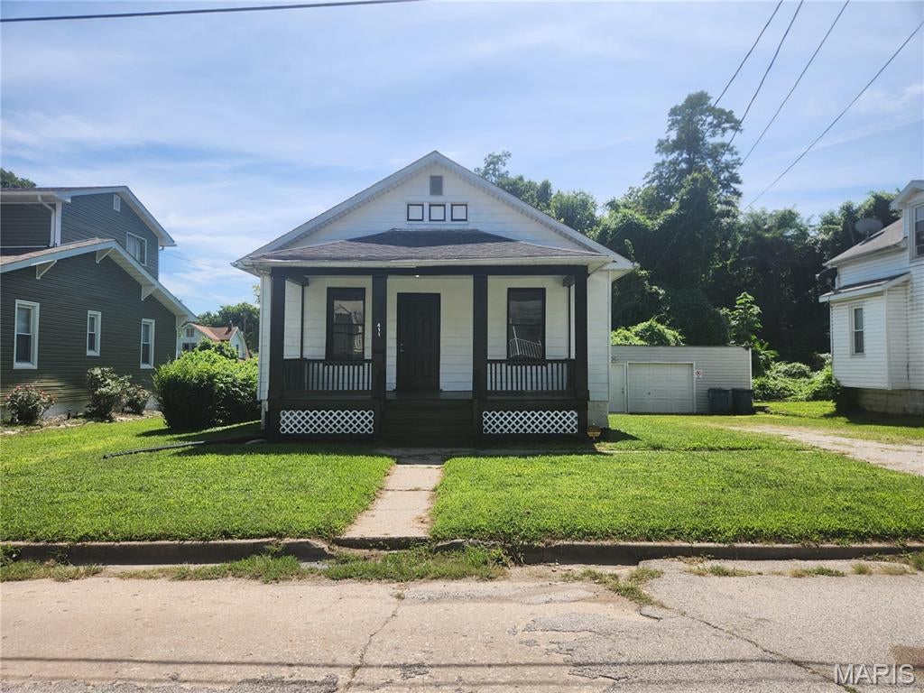 411 Augusta Street — photo